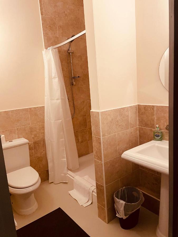 Bear Inn Bradford-On-Avon Extérieur photo