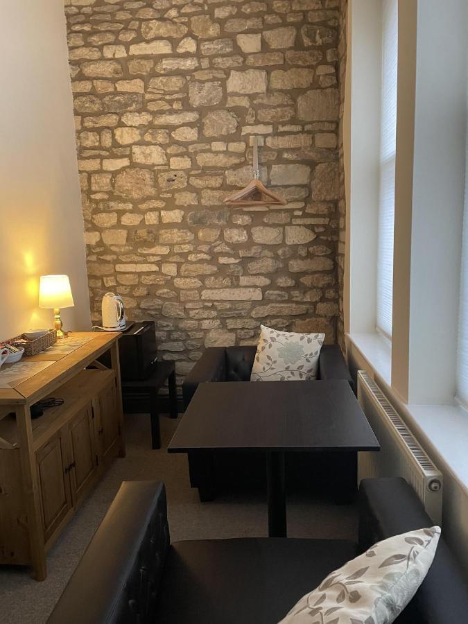 Bear Inn Bradford-On-Avon Extérieur photo
